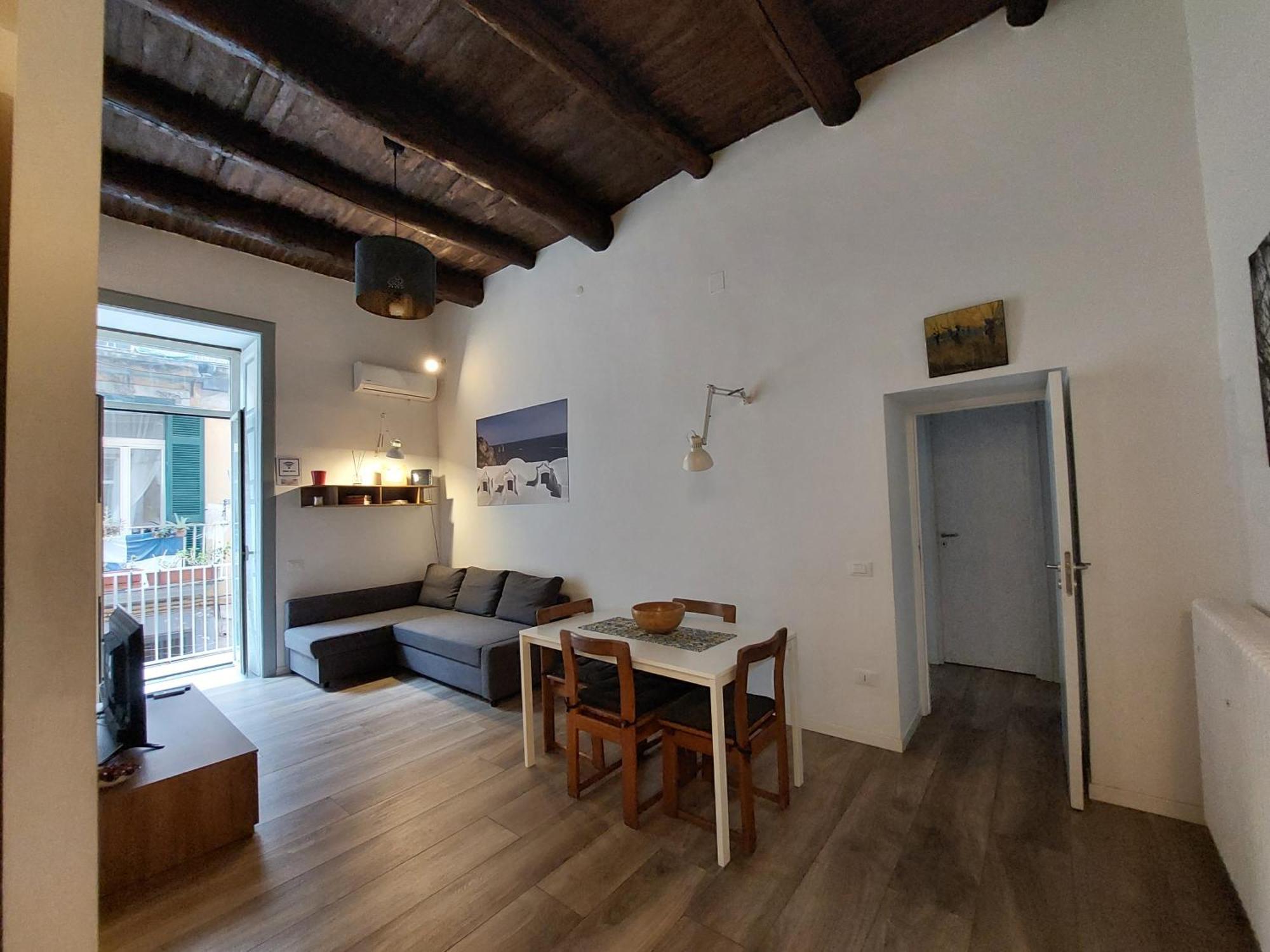 Museum Comfort Apartment Naples Exterior photo